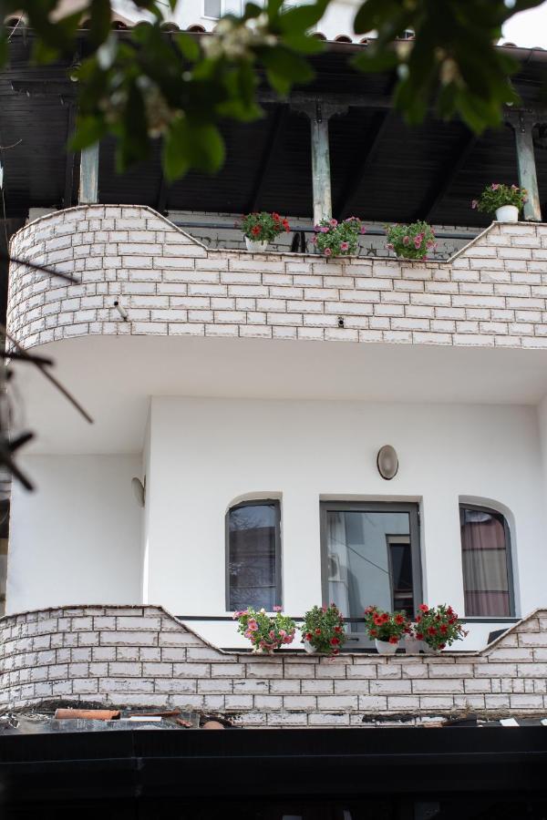 Vila Sanremo Tirana Zewnętrze zdjęcie
